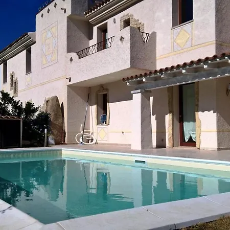 Santeodoro Exclusive Villas Gasthuis San Teodoro (Sardinia)